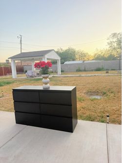Modern black dresser