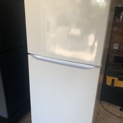 LG Refrigerator 