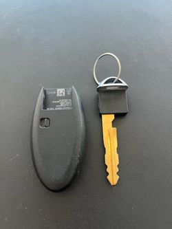 Car Key And Remote Nissan Altima