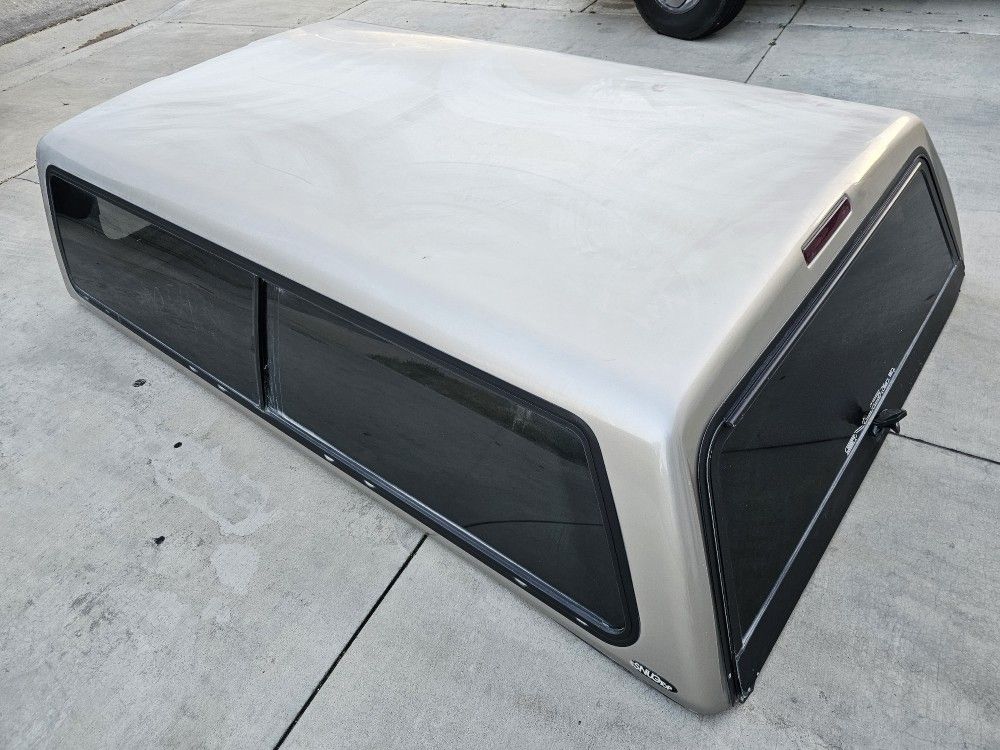 Used SNUGtop Pickup Truck 8' LONG BED Camper Shell Cover 99-07 Silverado Sierra 1(contact info removed) 3500