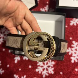 *BEST OFFER*Gucci Belt