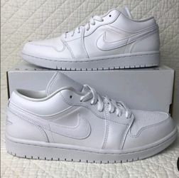 Womans white  Nike air Jordan low 1 tripple white