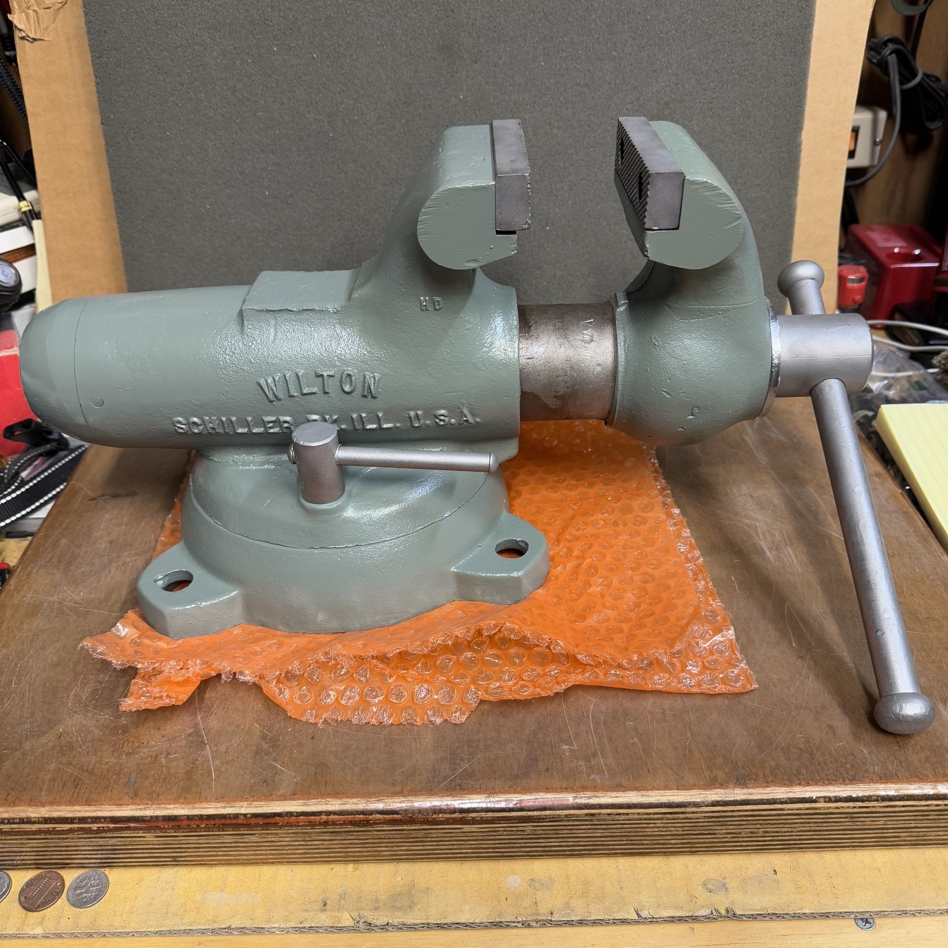 Restored 1979 Wilton Bullet Vise 101028 101027 w/ Swivel Base 4" Jaws, 6” Opening