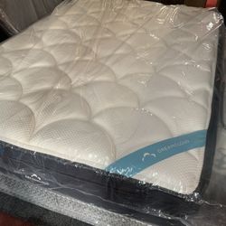 MATTRESS. SALE. BRAND NEW. TWIN SIZE $115. FULL SIZE $179. QUEEN SIZE $199. ALLL BRAND 🆕 LOCATED 303 POCASSET AVE PROVIDENCE RI OPEN 7 DAY 