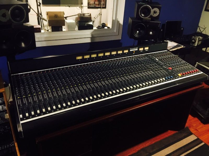 Soundcraft 8000 mixing console