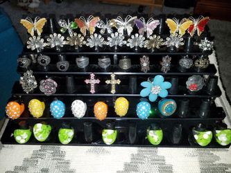 Rings,rings,rings, please read