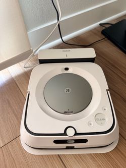 iRobot Roomba J7+ and Braava jet M6 with accessories