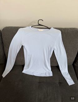 H&M Pale Blue Long Sleeve Ribbed Crew Top