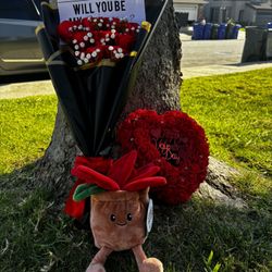 Ramo Buchon, Eternal Roses