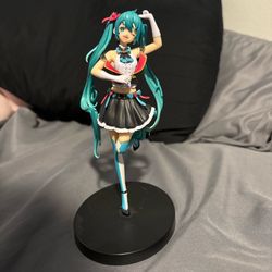 MIKU ANIME FIGURE