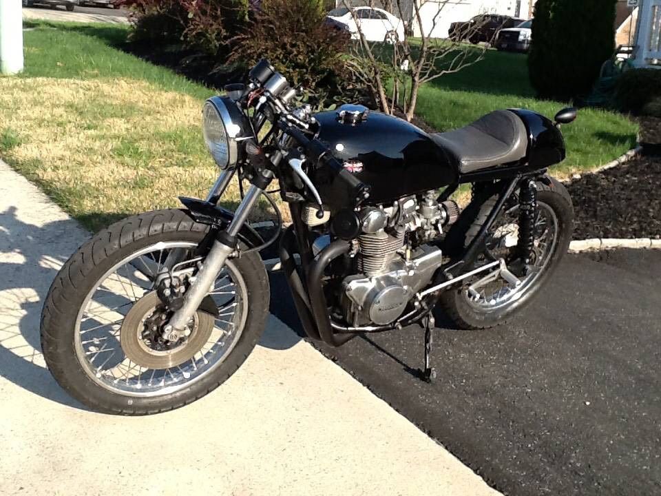 1975 Honda CB500T Cafe Racer