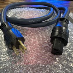 Audience forte F3 Power cords