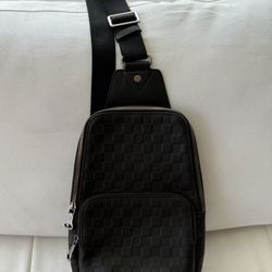 Men’s Louis Vuitton Damier Bag
