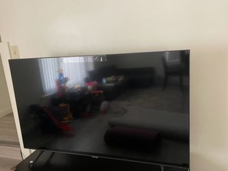 Samsung crystal UHD 7 series -55’ inch