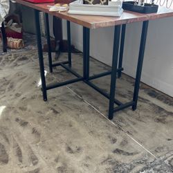 WOOD TABLE
