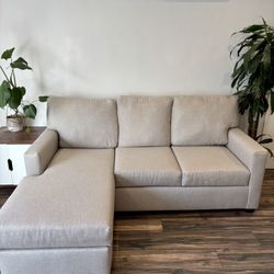 Small Sectional Couch Great Condition!