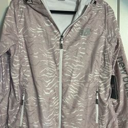 Brand New Women’s Size Large New Balance Windbreaker