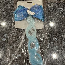Disney Parks Light-Up Bow Cinderella Slipper Hair clip Accessory.  Brand New Original Packaging 