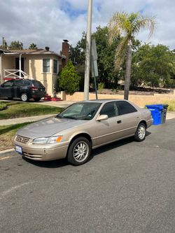 1999 Toyota Camry