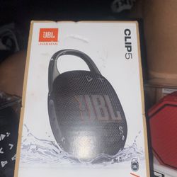 JBL CLIP 5 