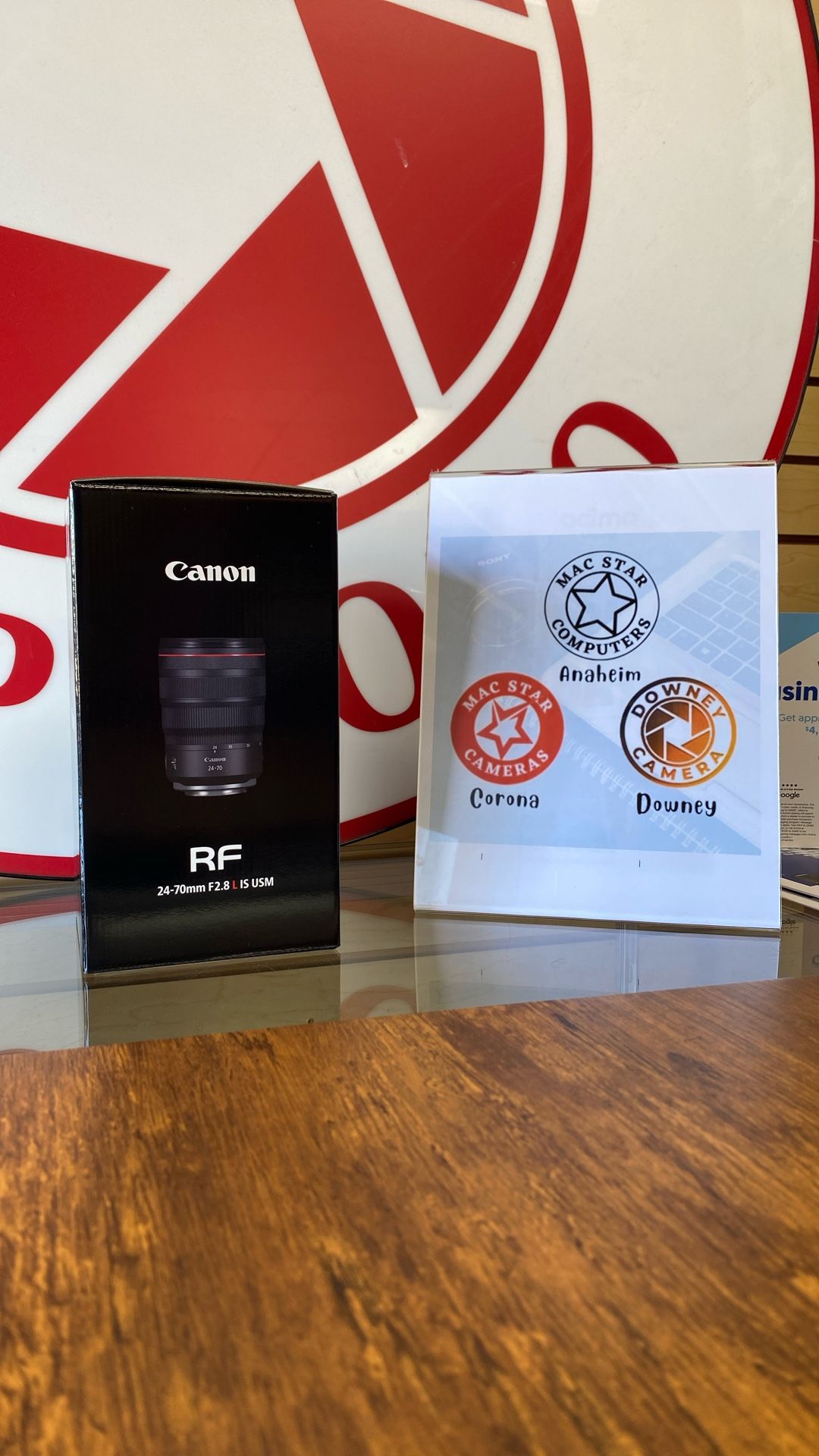 Canon RF 24-70mm F2.8 