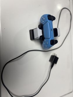 PS5 Remote And Charging Stand
