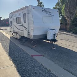 2008 Pioneer Spirit Camper