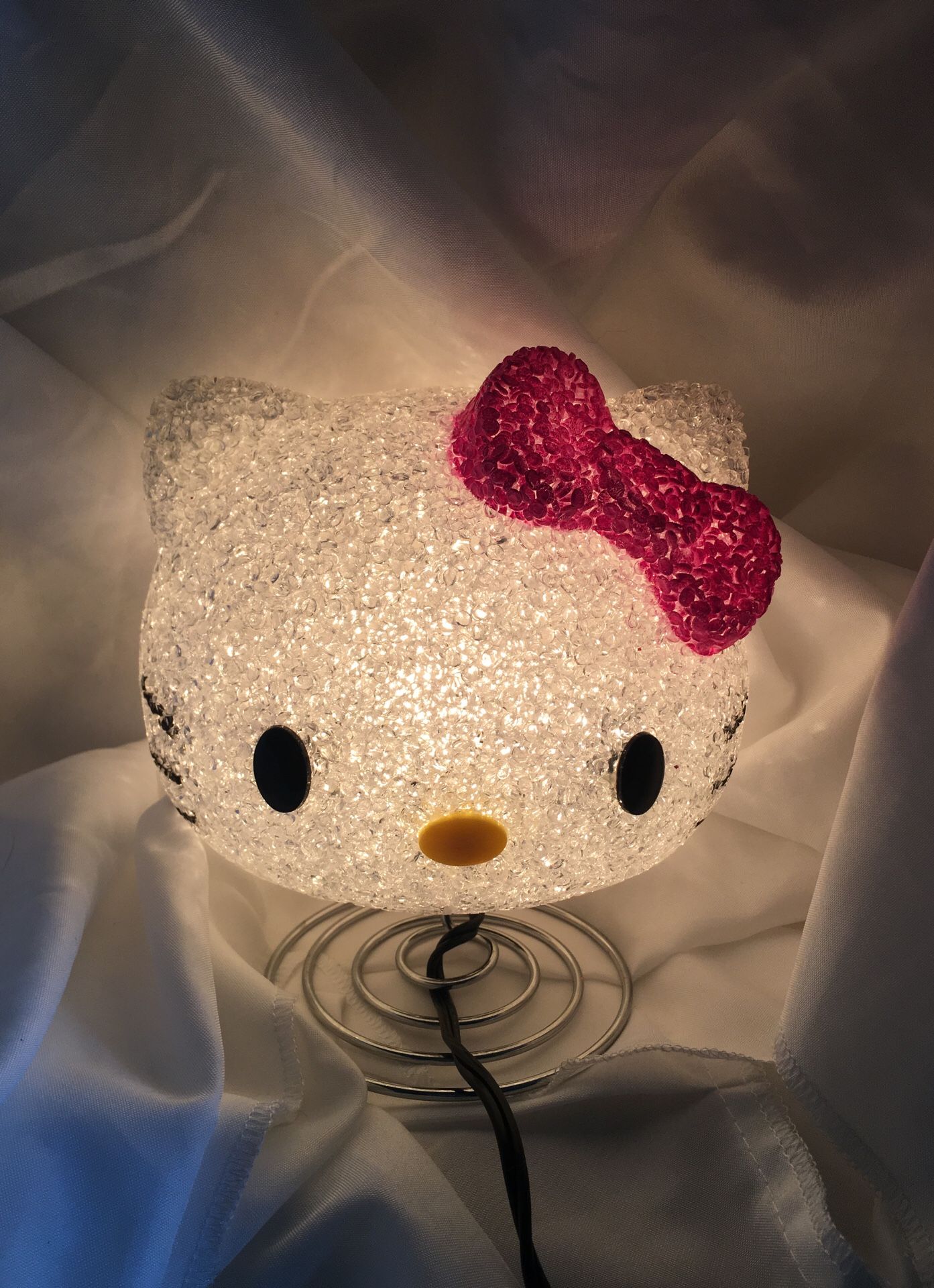 HELLO KITTY Lighted Cat Head Lamp