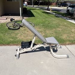 Adjustable bench