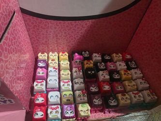 Hello kitty clikeez