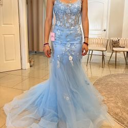 Sky blue dress