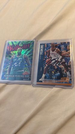 Signed Kendrick Perkins cards