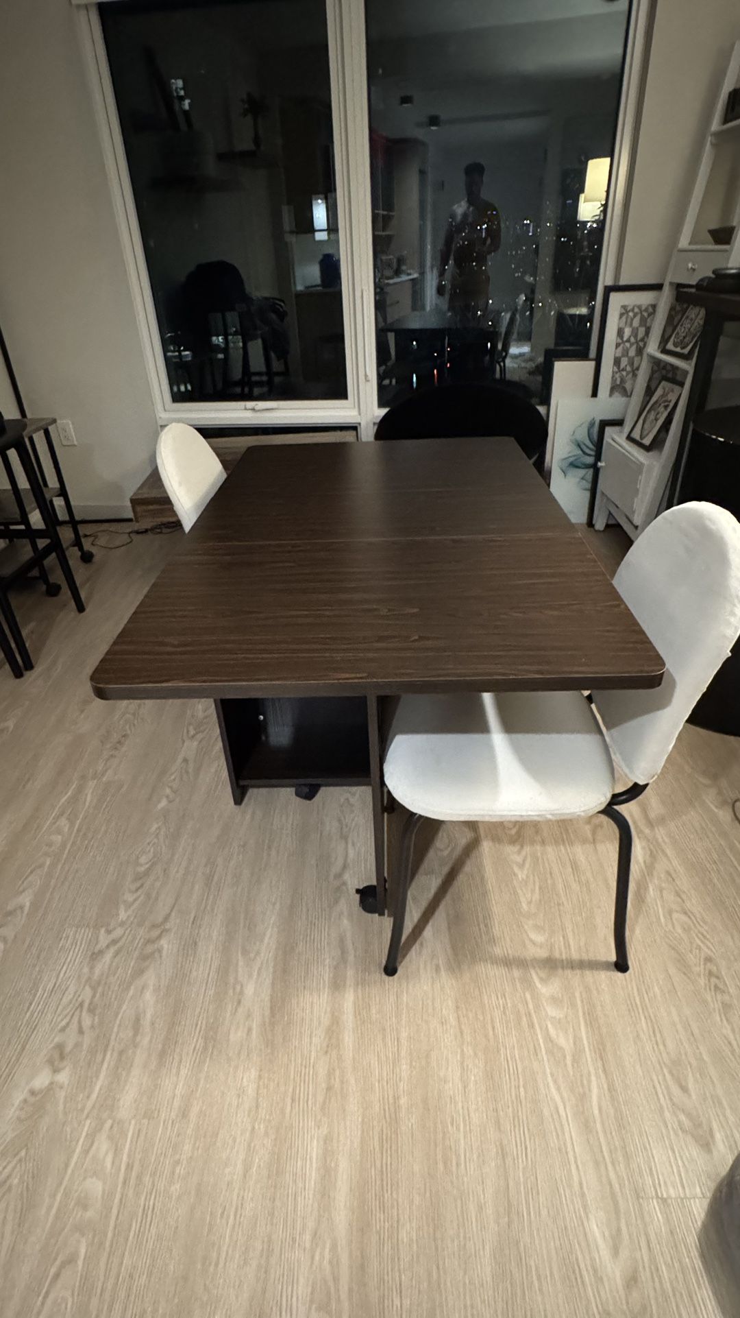 Folding dining set (brown wood)