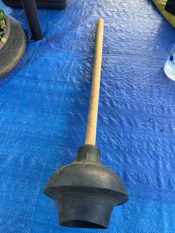 Steadmax Heavy Duty Toilet Plunger, Commercial Grade Double Thrust Force Rubber Cup with Wood Handle (22")