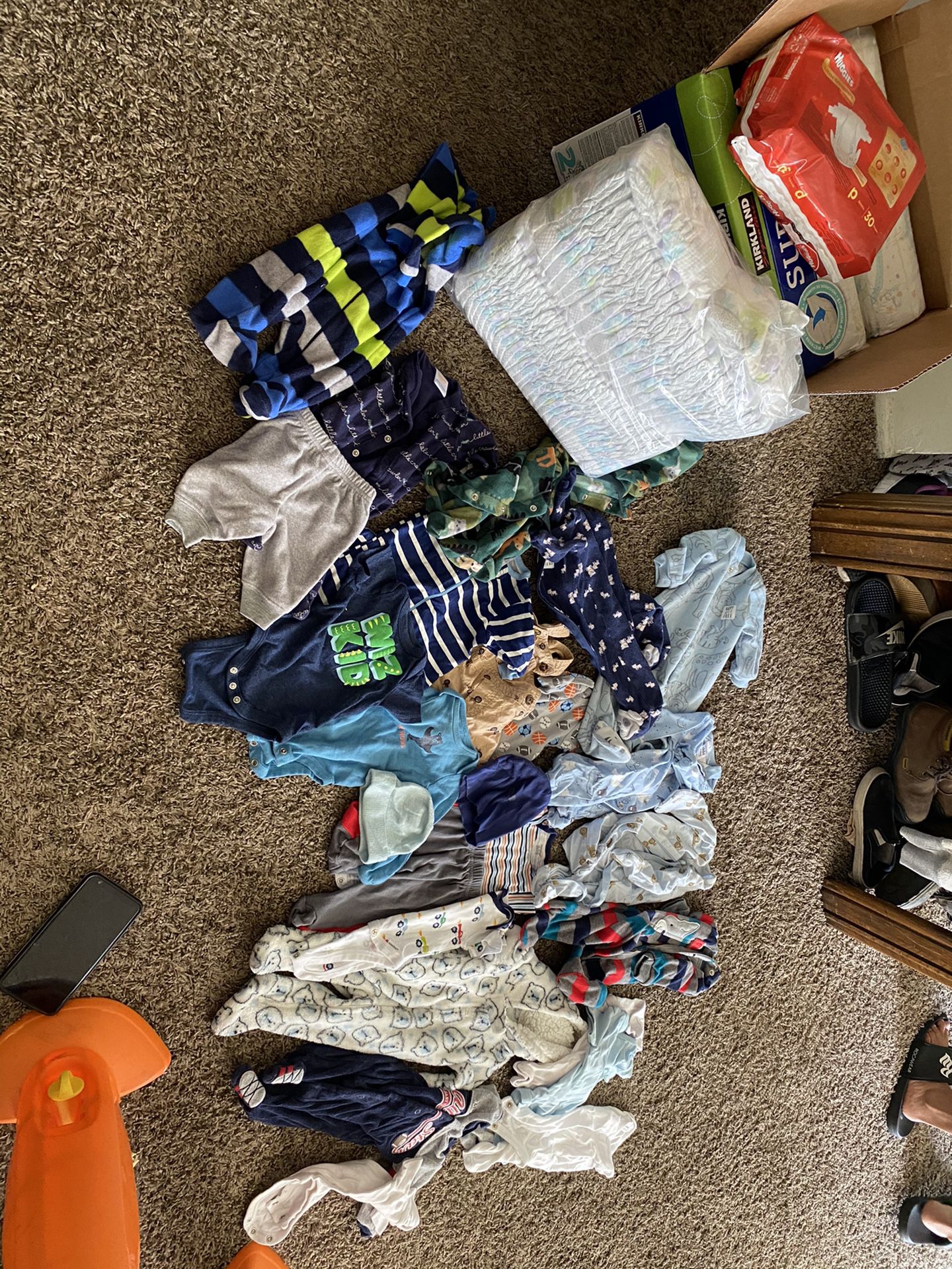 NB baby boy clothes and Diapers