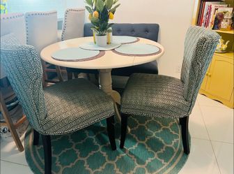 Round Dining Table