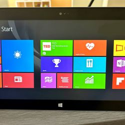 Microsoft Surface RT 32GB, Like New!