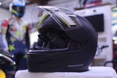 Black XS SCORPION Motorcycle Helmet (Exo-R320)