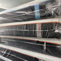 Tempurpedic King Mattresses