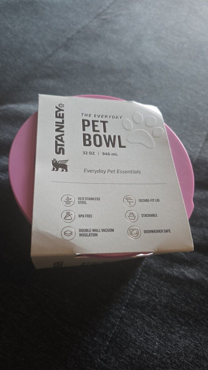 Stanley x Target Multi-Use 32oz Dog and Cat Bowl