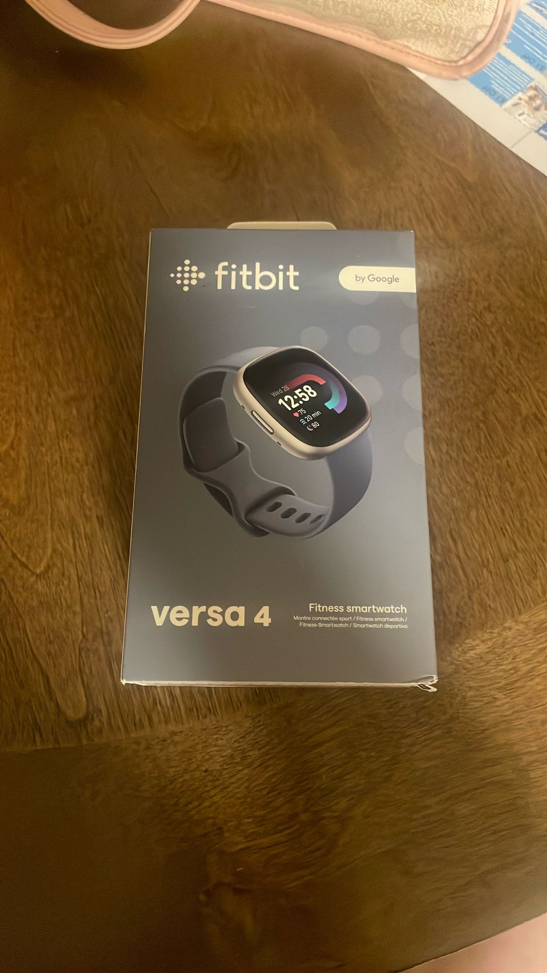 Fitbit Versa 4