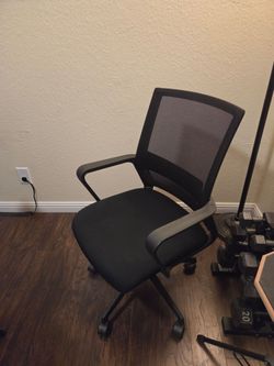 Office chair never used