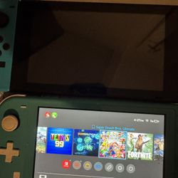 Nintendo Switch Lite And Original 
