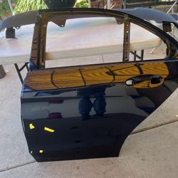 Door Rear Left Mercedes Benz C(contact info removed) Al2018 