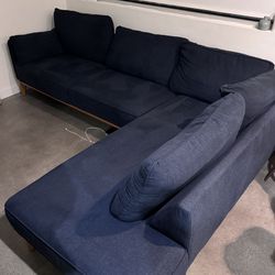 Macy’s Blue Sectional Couch 