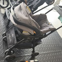 Chicco KeyFit car seat and stroller caddy