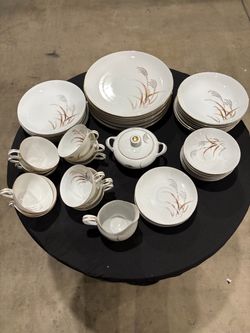Vintage "Golden Wheat" Fine China Dinnerware Set - Made in Japan