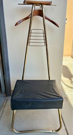Vintage Valet Gentleman’s Butler Chair Suit Hanger