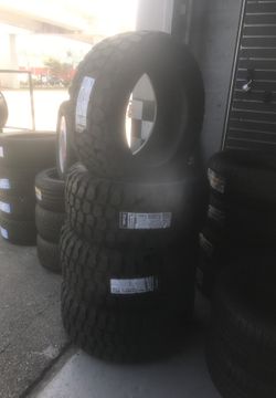 33x12.5x20 tires