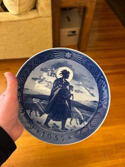 1957 Royal Copenhagen Christmas Plate - The Good Shepherd (Mint Condition)